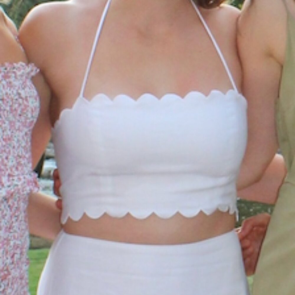 Scalloped Linen 2-Piece Reformation Set